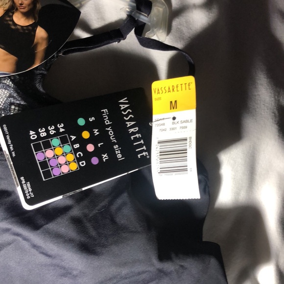 Vassarette mix & match layering bralette - Picture 9 of 10